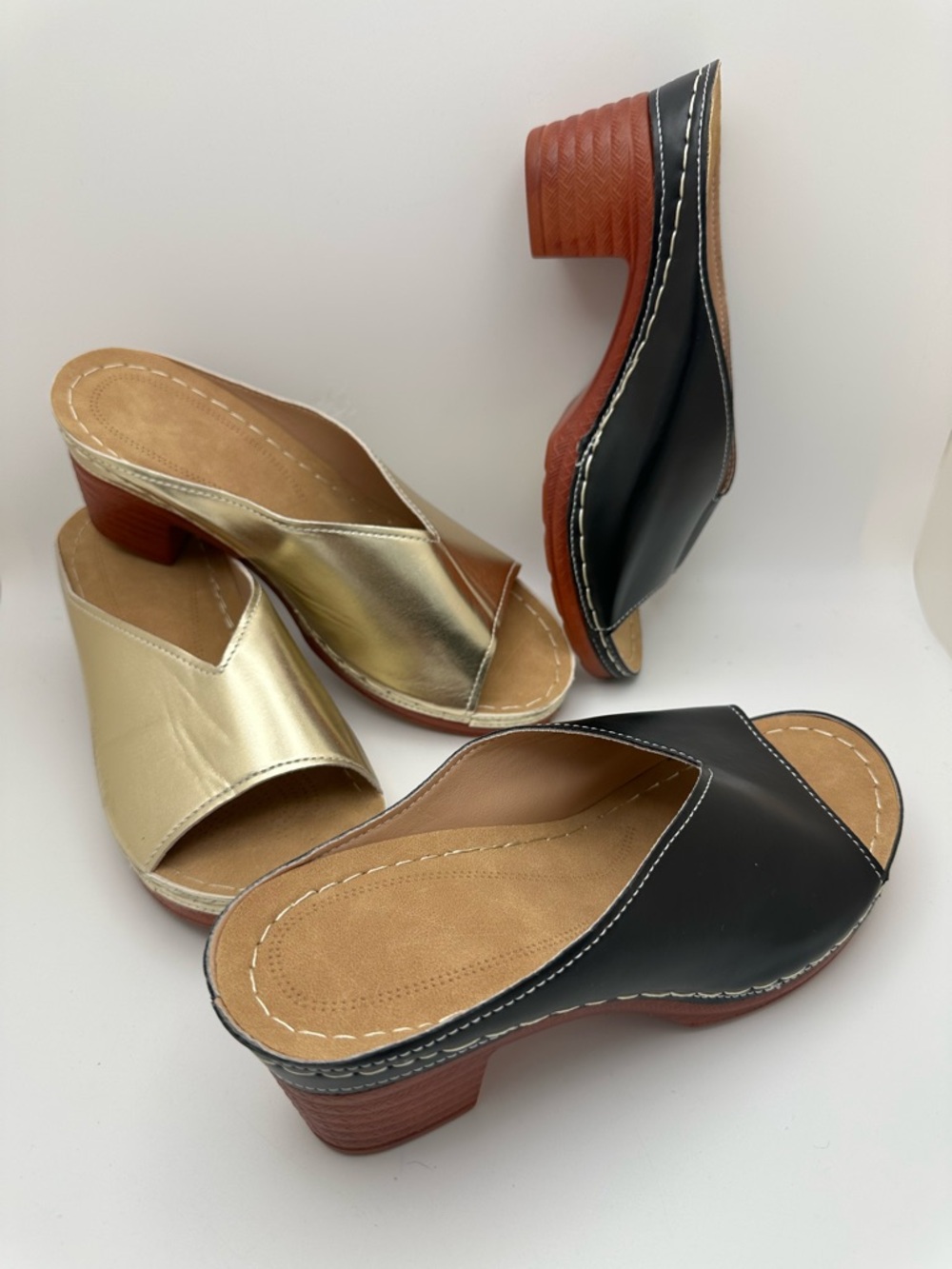 Unbranded Women’s Open-Toe Slide set of 2 sandals Black and Gold Wedge Mule Sz40 - Picture 3 of 17